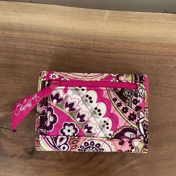 Vera Bradley Wallet Very Berry Paisley Floral Tri fold - Picture 3 of 5